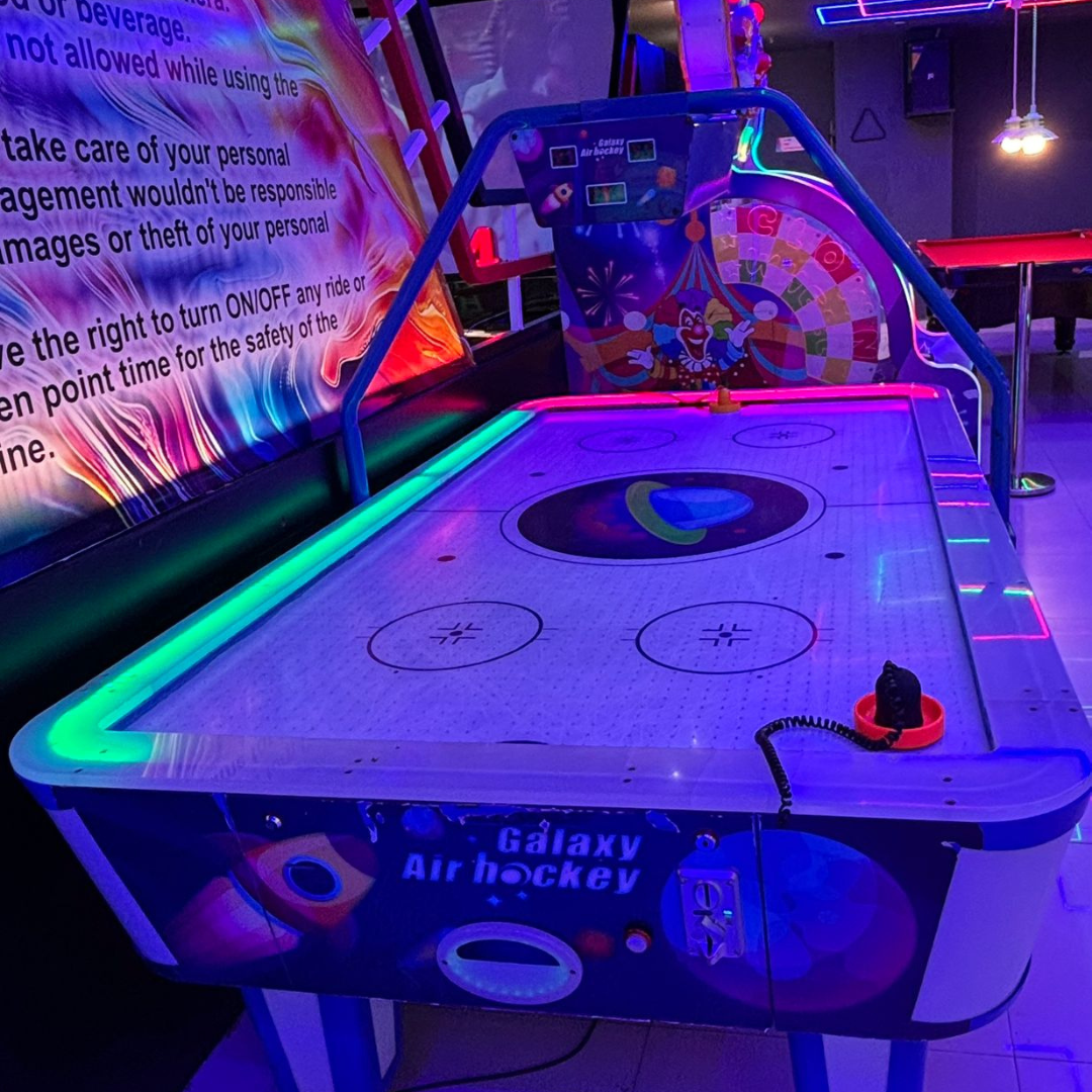 Galaxy Air Hockey